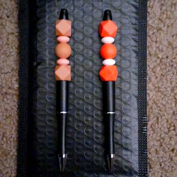 One of a kind custom beadable pens. - Picture 1 of 3